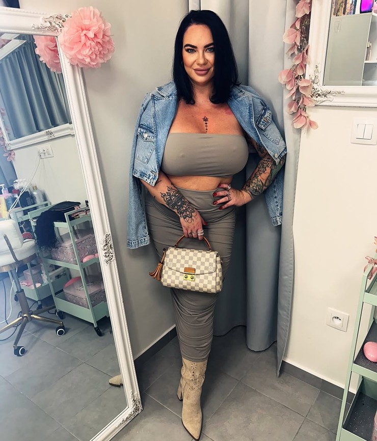 Mikela zo šou Nákupné maniačky a jej premena