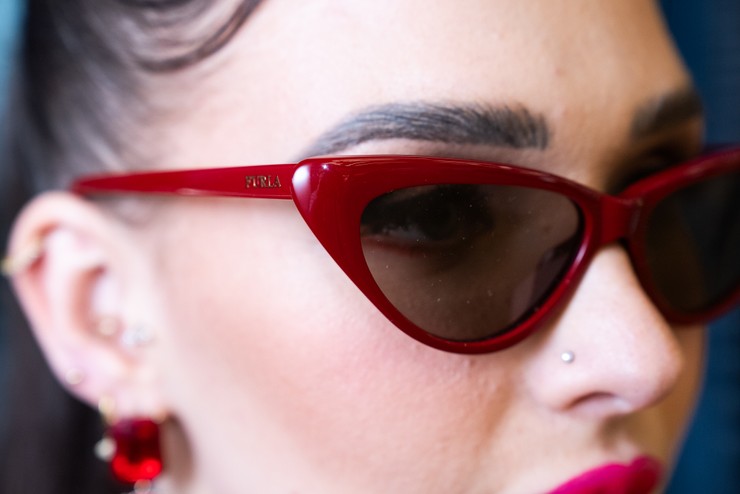 Nákupné maniačky téma 50 odtieňov červenej - Aneta