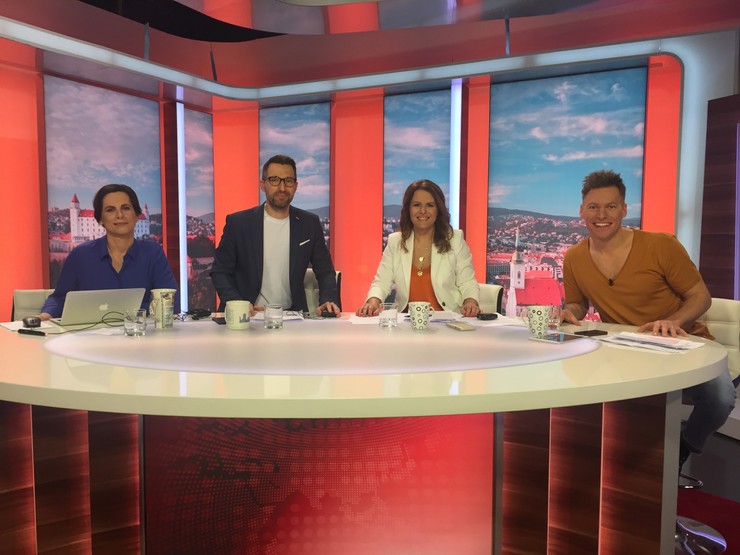 Ranné noviny - Prvé vysielanie