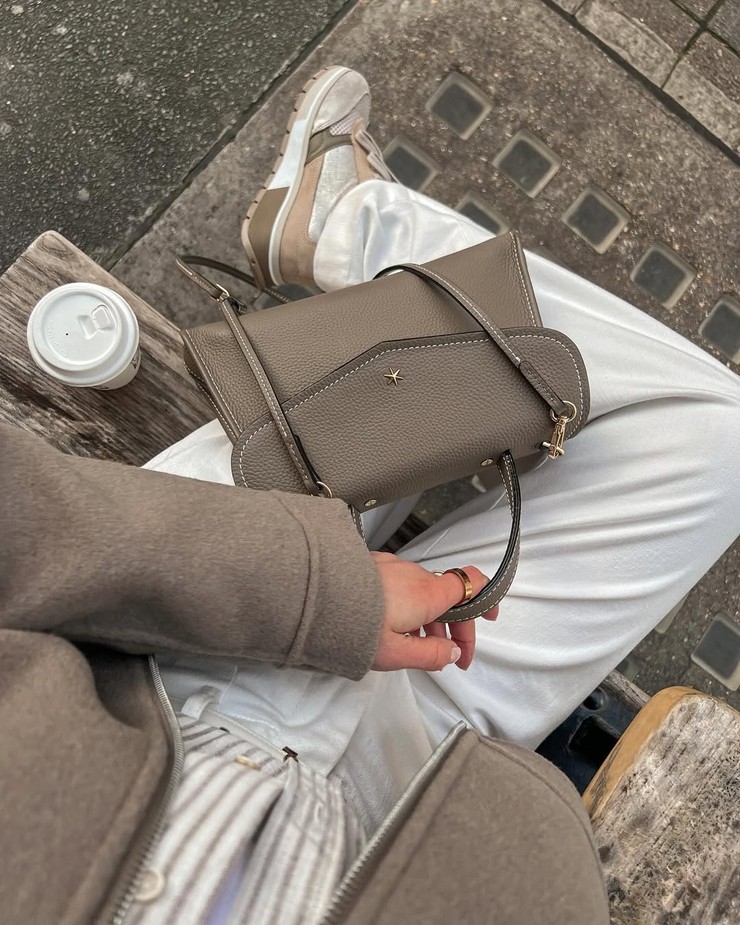 Nákupné maniačky - odtieň Taupe