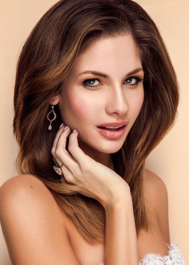 Oficiálne portréty Miss Slovensko 2015