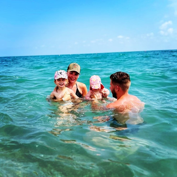 Matúš Sukeľ s rodinkou