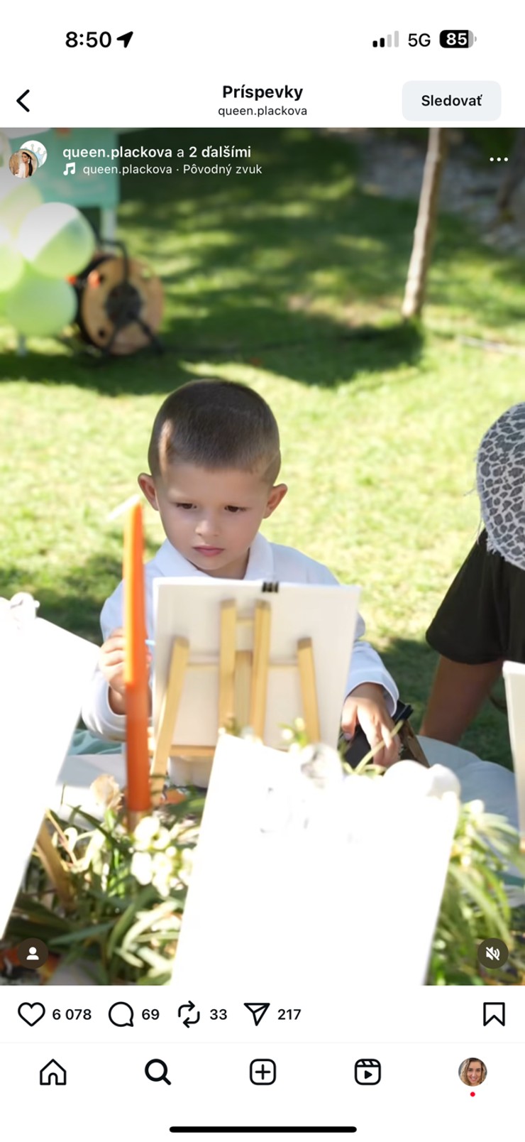 Plačková, syn Dion, narodeninová oslava, luxus, dinosaurus