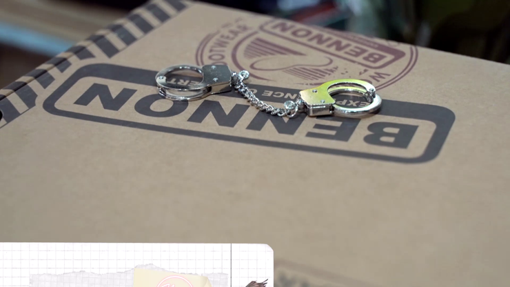 Nákupné maniačky - téma: Trenčkot - Terézia