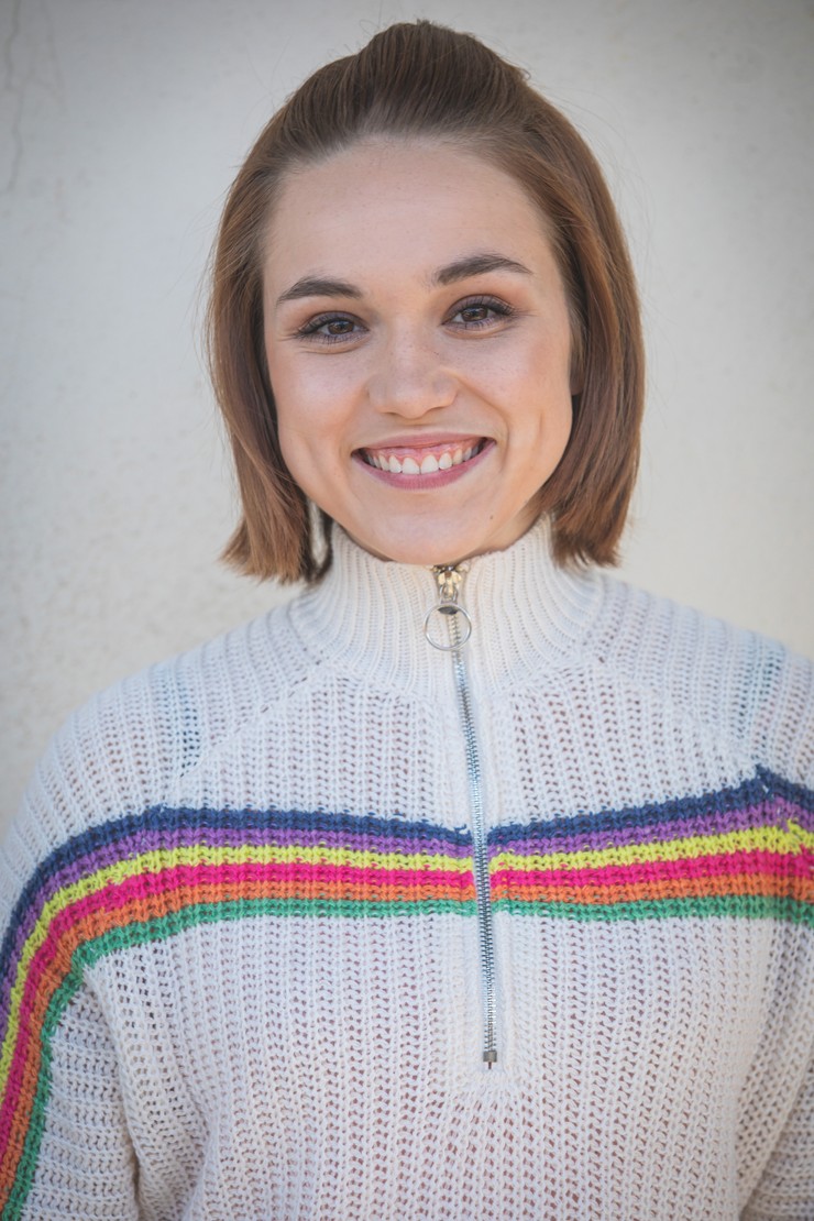 Nový život - Laura Petersen