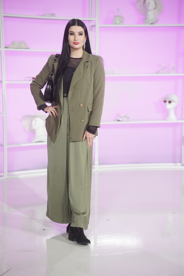 Nákupné maniačky: téma Satén - Andrea