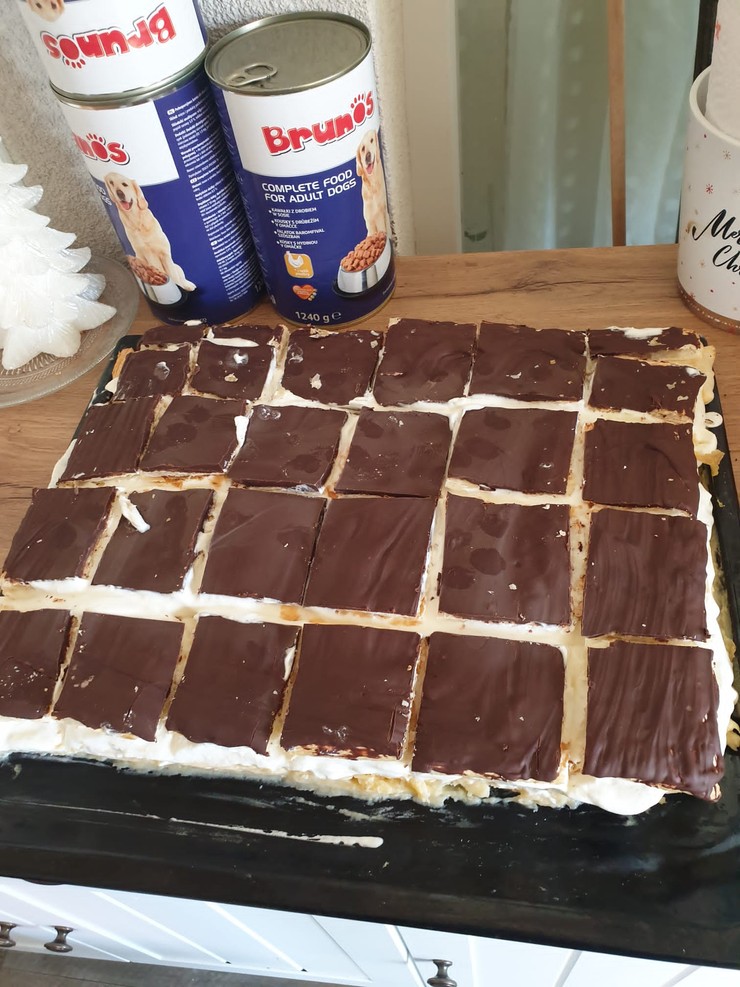 Hranica - Hana Gregorová pripravila kolegom hody