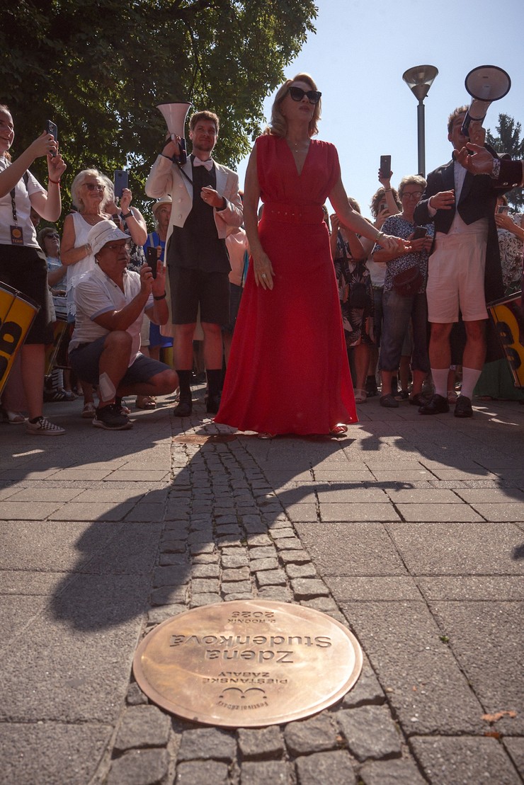 Piešťanské zábaly - Zdena Studenková