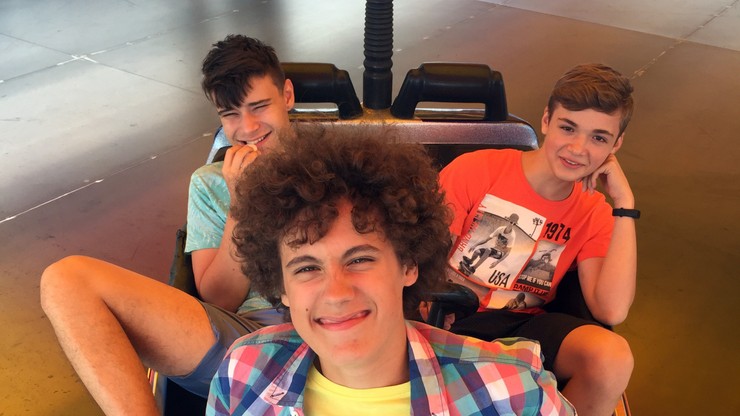 Nasi - Upútavka k tretej sérii na kolotočoch