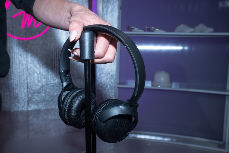 Nákupné maniačky: téma Letisková štýlovka - Gabriela