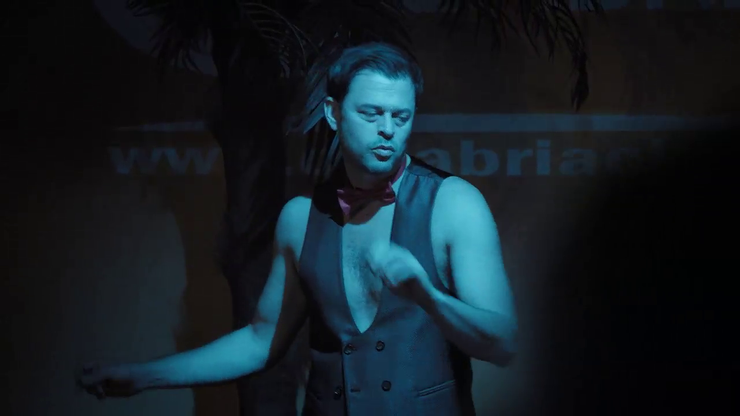 Alexander Bárta ako striptér