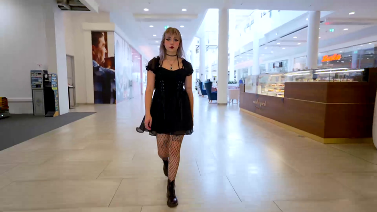 Nákupné maniačky - Dorkin šatník