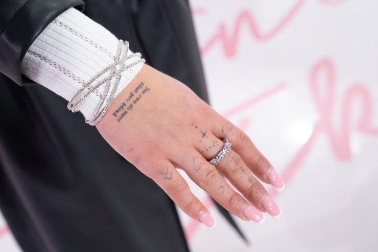 Nákupné maniačky: téma Zahalená až po krk - Soňa