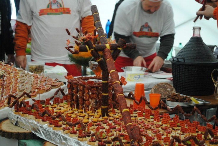 Latinák - Klobásový festival 2