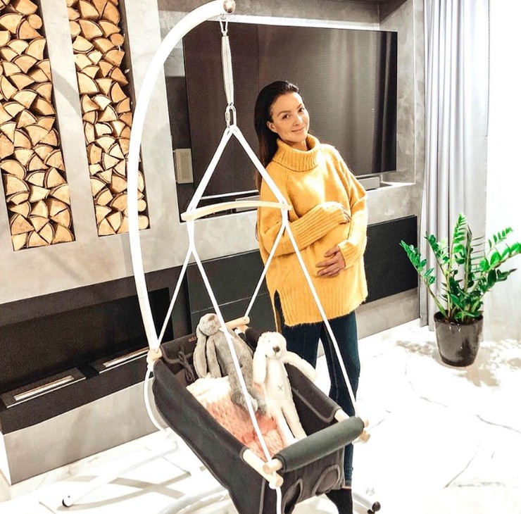  Čerstvá mamička Daniela Nízlová 