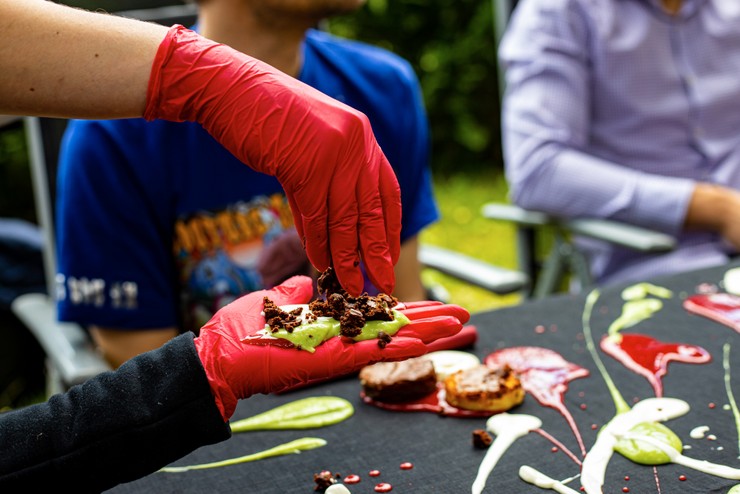 Benefičná večera pre Jeffy Boya