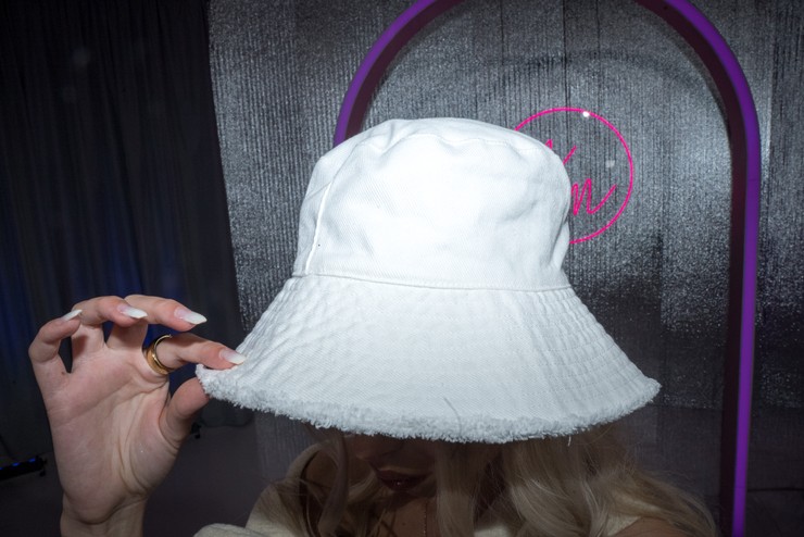 Nákupné maniačky: téma Letisková štýlovka - Nicole