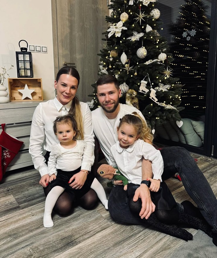 Matúš Sukeľ s rodinkou