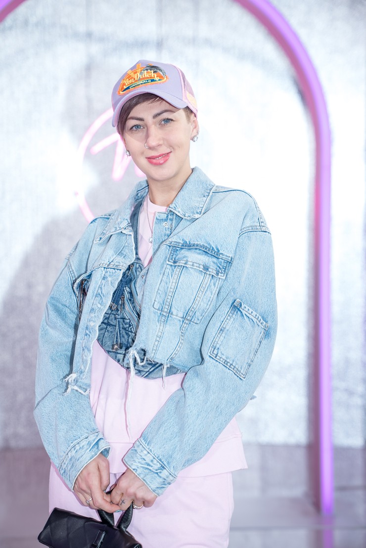 Nákupné maniačky: téma Letisková štýlovka - Saška