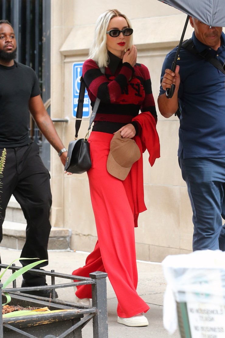 Diabol nosí Pradu - Emily Blunt 