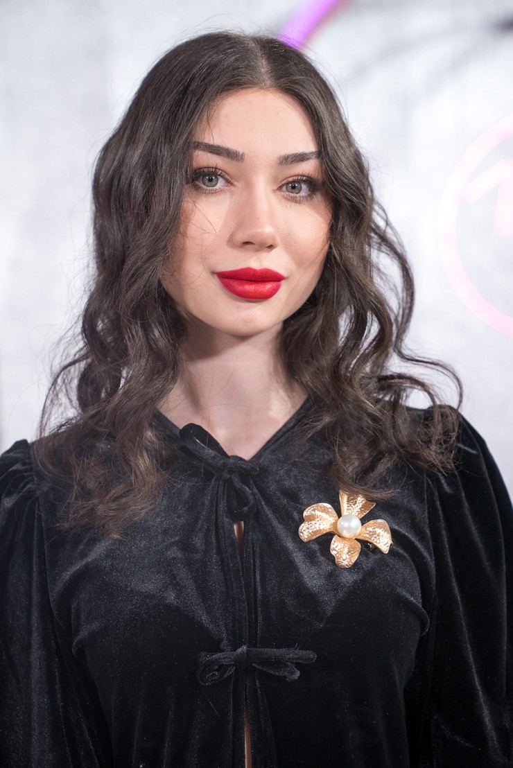 Nákupné maniačky: téma Ideme do divadla - Kristína