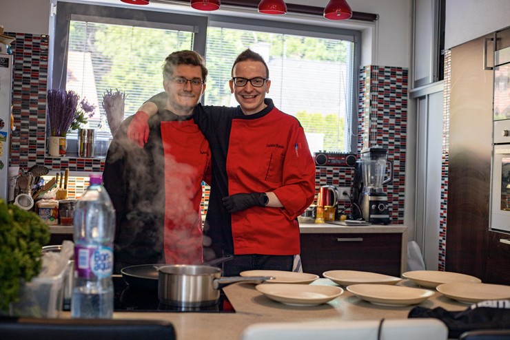 Benefičná večera pre Jeffy Boya