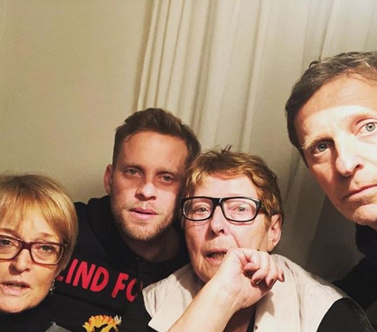 Jakub Prachař s rodinou