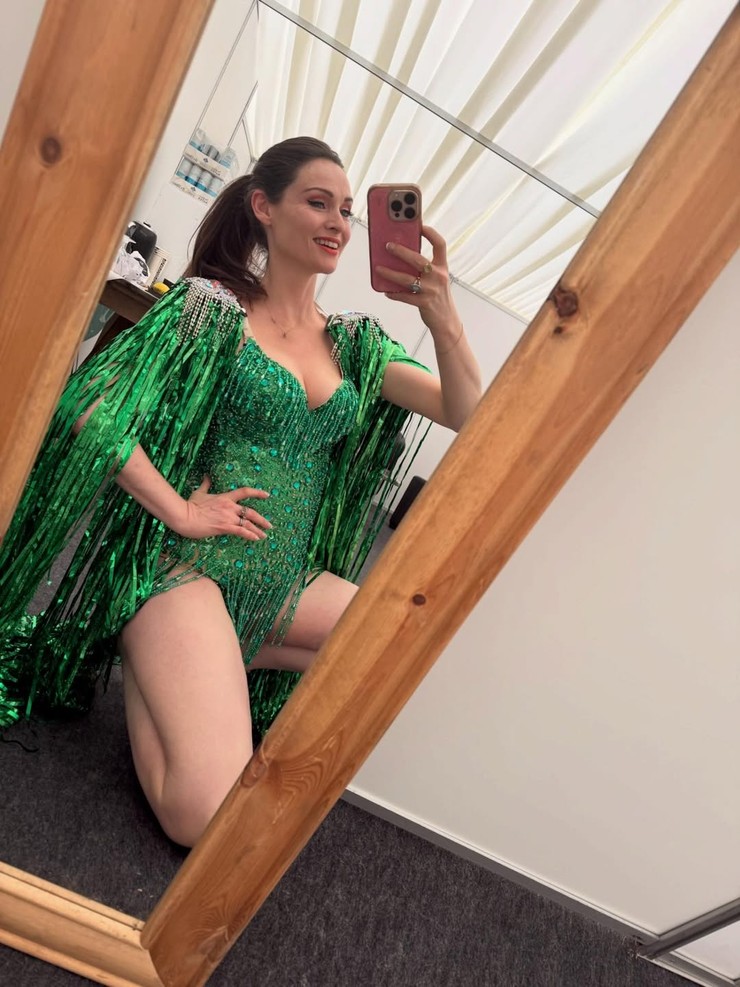 Sophie Elis-Bextor outfity 