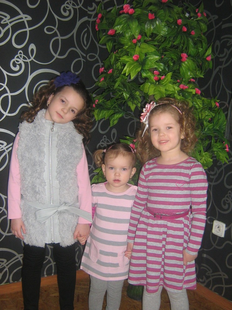 Timea,Alica,Chiarka
