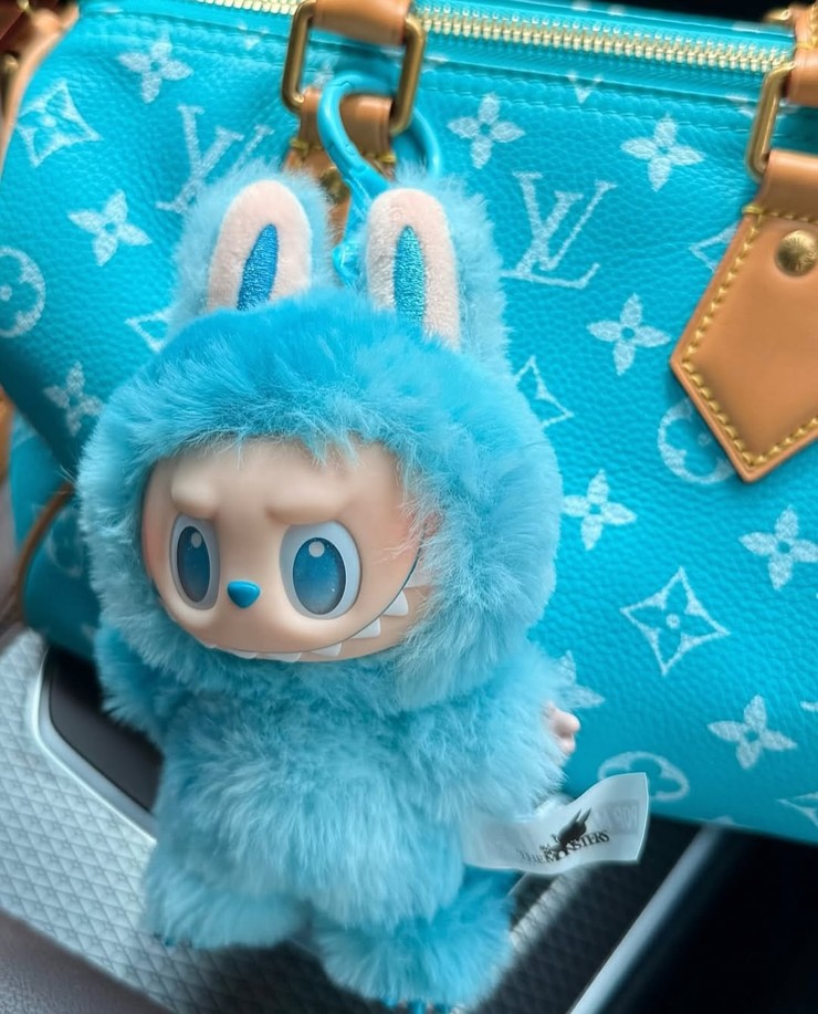 Labubu (3)