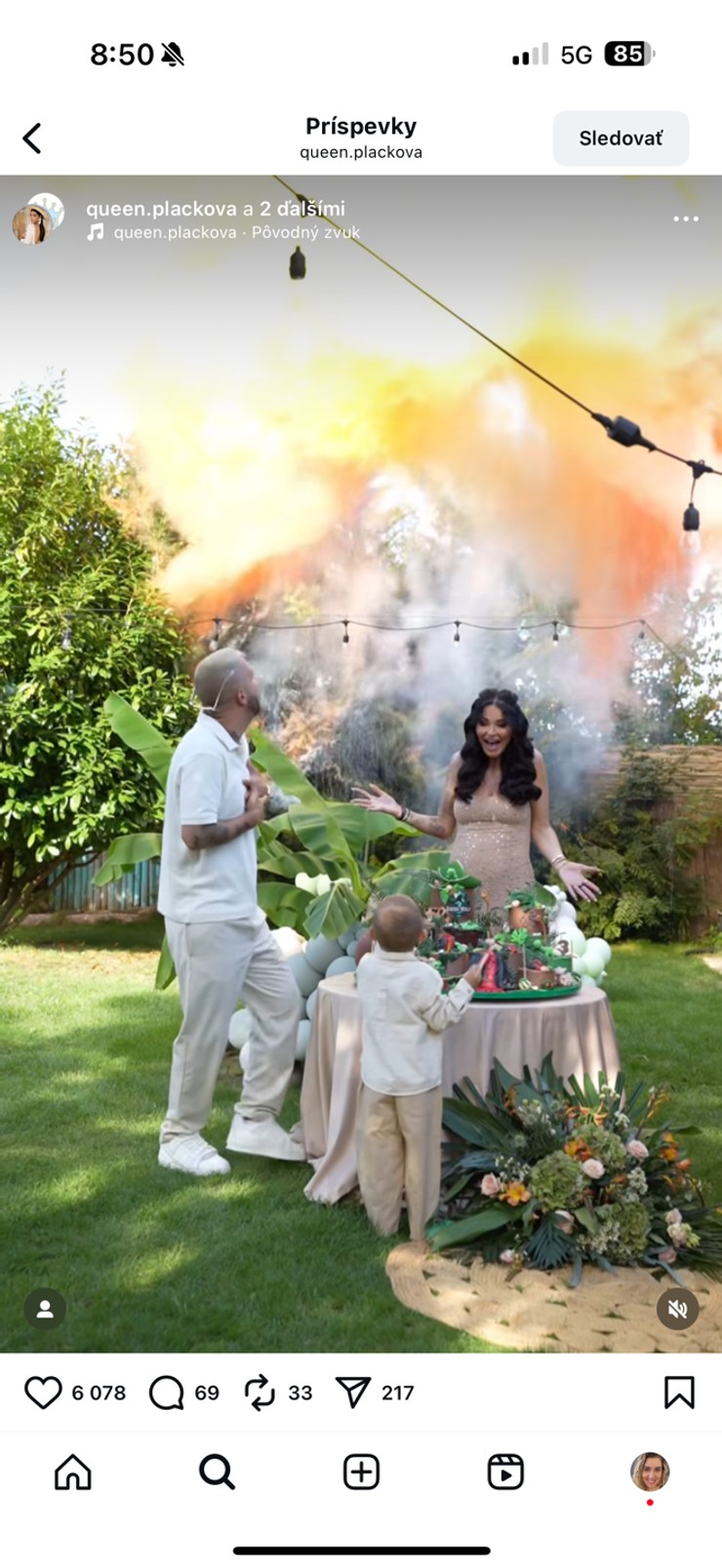 Plačková, syn Dion, narodeninová oslava, luxus, dinosaurus