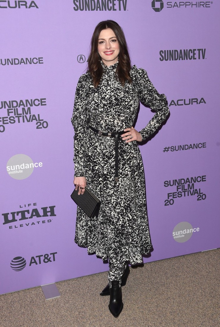 Denník princeznej: Anne Hathaway – princezná Mia