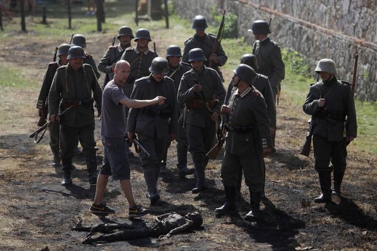 Ján Koleník - První republika, Panelák TV JOJ 8