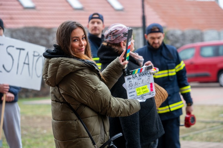Protest v seriáli Hranica