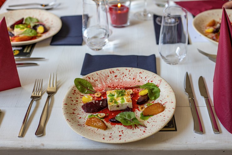 Benefičná večera pre Jeffy Boya