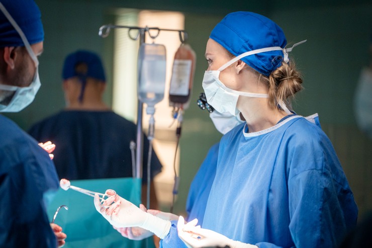 Nemocnica - nakrúcanie scény s dcérou Adama Ondruša