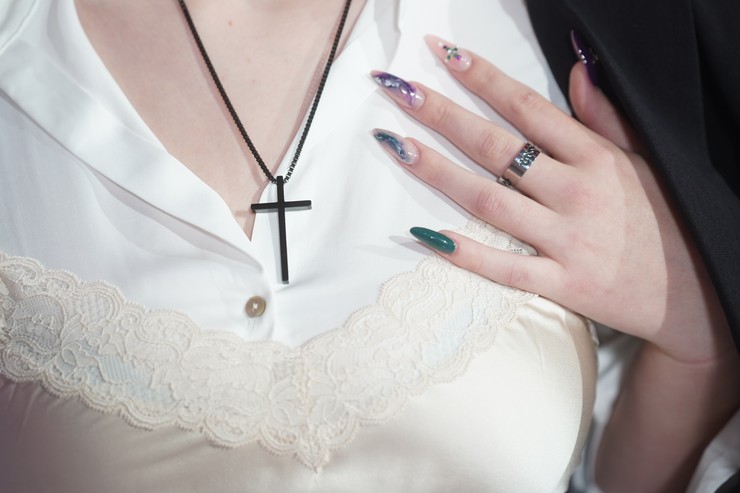 Nákupné maniačky: téma Satén - Vanessa