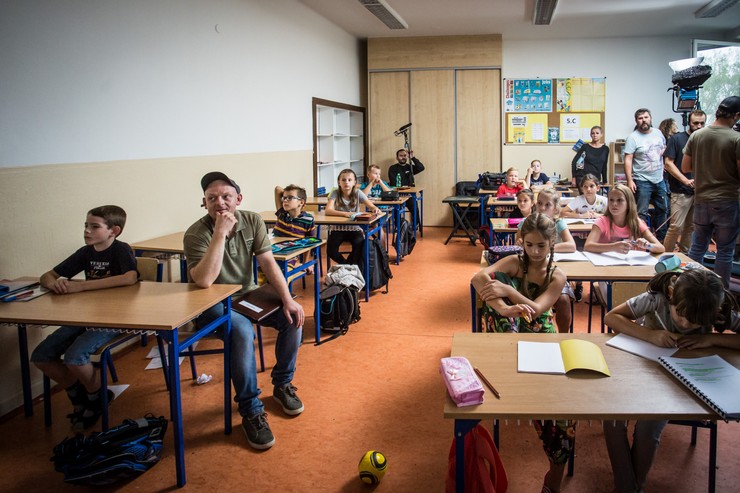 Prazdniny - Nakrúcanie v škole