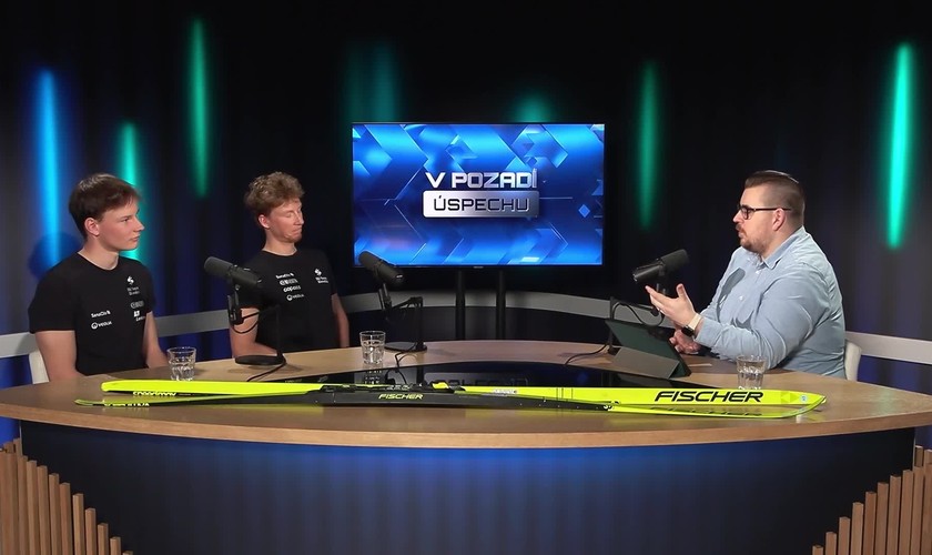 V pozadí úspechu - Tomáš Cenek, Peter Hinds