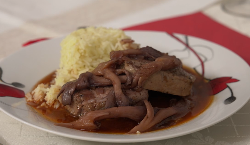 Hlavné jedlo:  Na červenom stojí svet