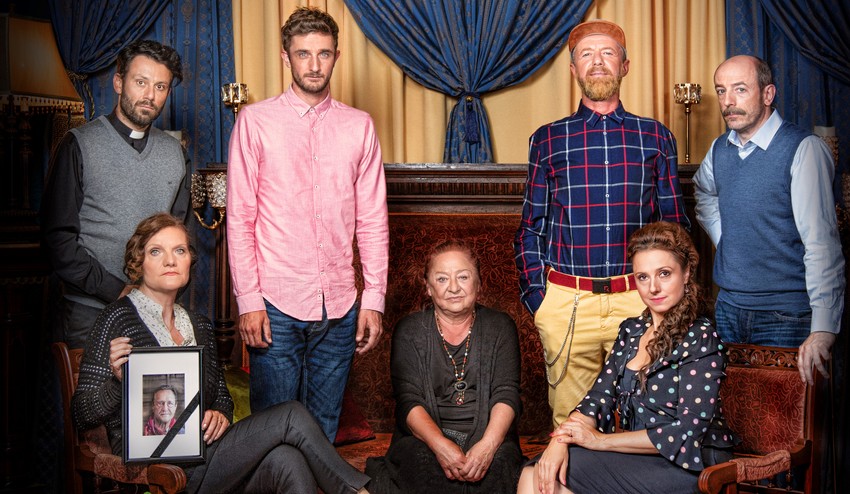 Exkluzívna premiéra čiernej komédie Hrobári: Pozrite si šťavnatú ochutnávku medzi prvými!