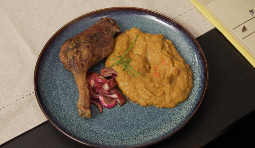 Hlavné jedlo: Patita de la švestka