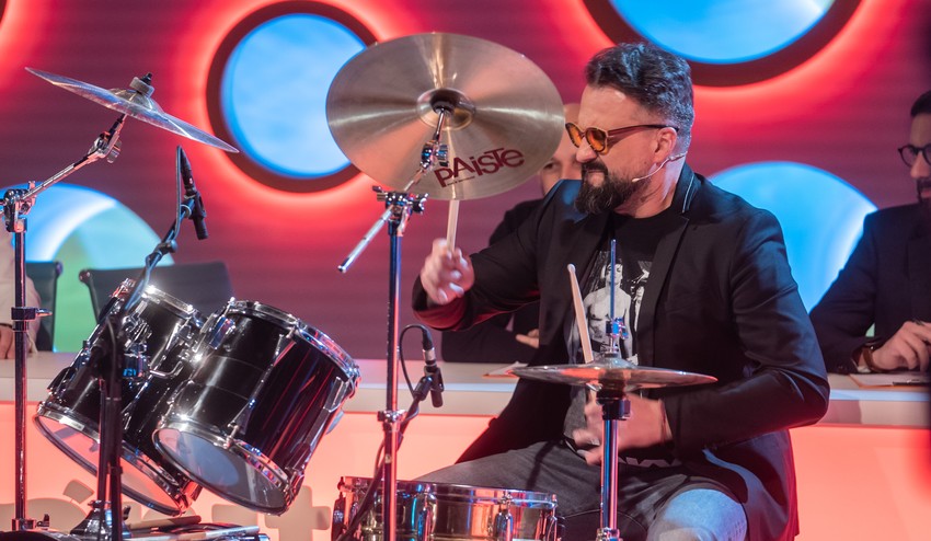 Čeky je absolútny hudobný génius: Wau, pozrite, čo v Inkognite predviedol na bicích!