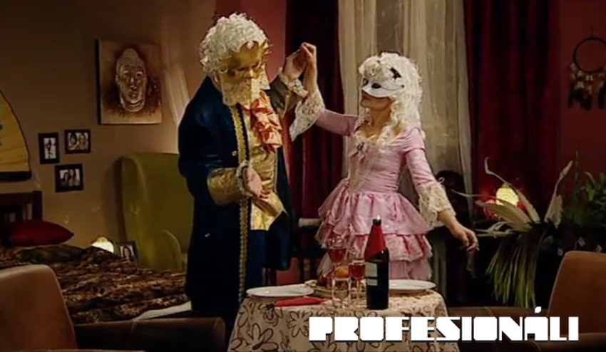 „Posteľné hrátky“ v Profesionáloch: Latinák ako salónne hovädo!