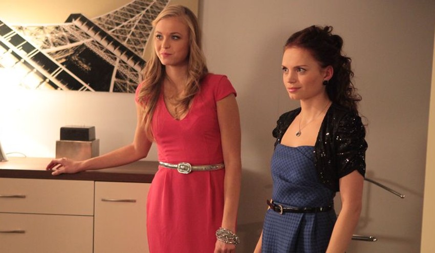 Nataly spravila z Aničky sexi kočku!