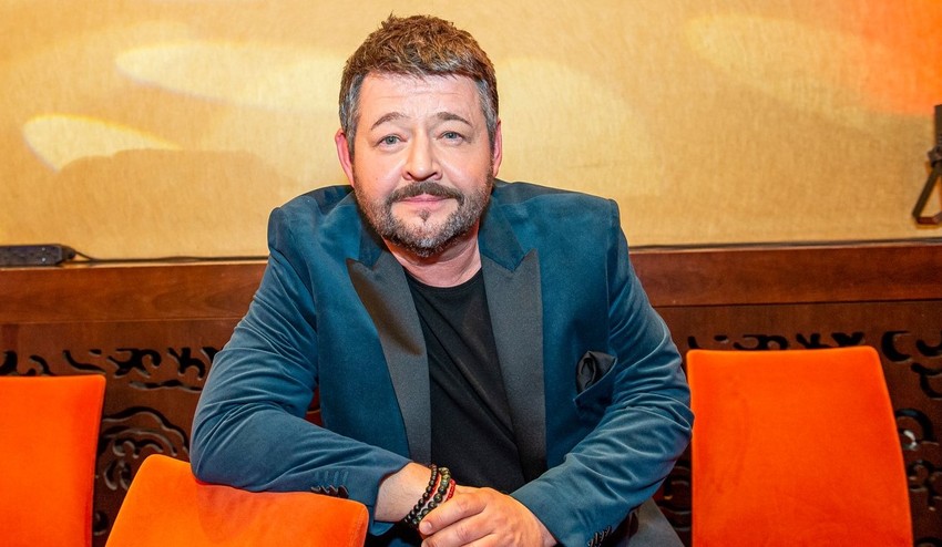 Michal Hudák ukázal svoju krásnu partnerku Denisu: Pozrite, akú kočku má doma!