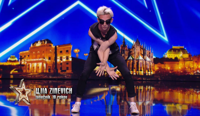 Číslo z kategórie - Toto je možné naozaj len v Rusku: Urobil zo seba ľudský pletenec!