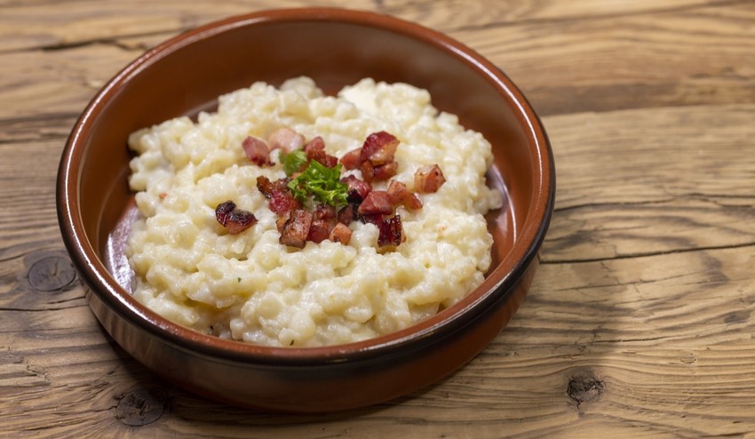 Osvedčený recept na rýchle halušky: Zemiaky už nikdy nebudete musieť prácne strúhať!