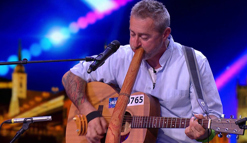 Hra na niekoľkých nástrojoch naraz sa mu príliš nevyplatila: Bolo to milé, ale dostal nie!