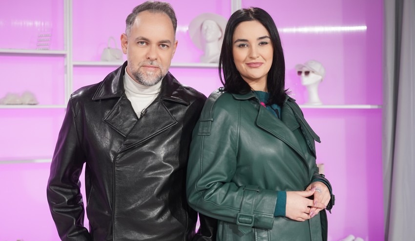 Porota z Maniačok prezradila zlaté pravidlo stylingu: Takto by sme kabát a šál nemali nosiť!
